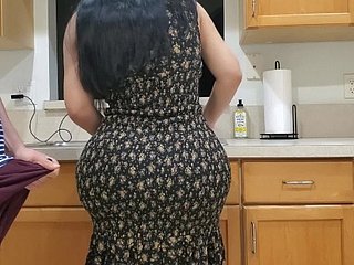 cazzo Nemiche amiche in cucina