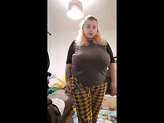 Enormes tetas en tiktok, compilación