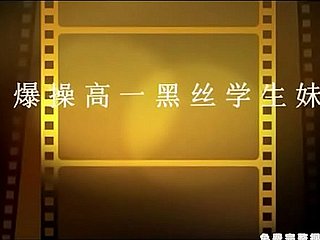 爆操 19 歲 黑 絲 騷貨 極 粉嫩 多汁 有 人 沒 鮑魚 看 的 流口水 強烈 推薦 推薦