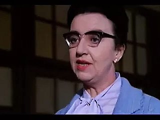 Erhöhen Sie Ihren Rock Frau Holdsworth