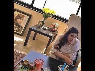 Desi Paki 아내 Ayesha 남편을 위해 누드 춤추는 춤