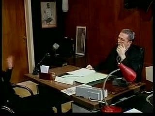 Orgia międzyrasowa w biurze