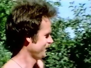 หมอหนุ่มใน Lust (1982)