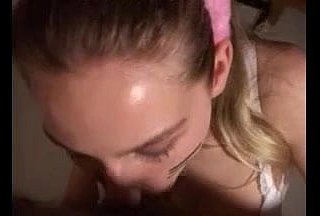 نائب الرئيس في تجميع الحلق (12 مرة)!