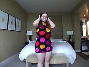 Derin Throated BBW Redhead Zencefil Rodos Weasel words Sucks ve Fucked alır